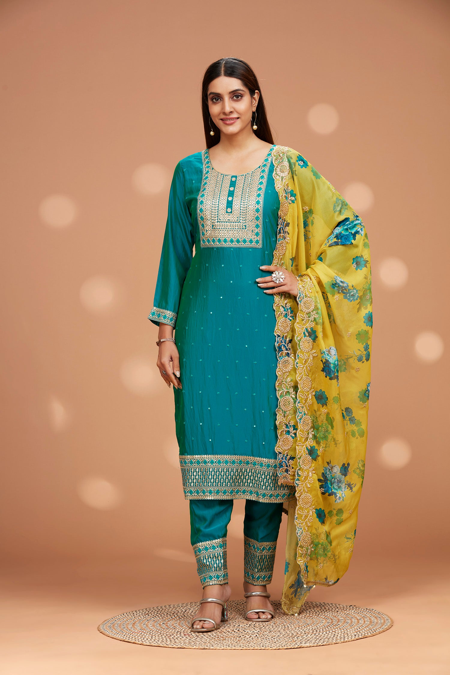 Three-Piece Round Neck Contrast Dupatta Set