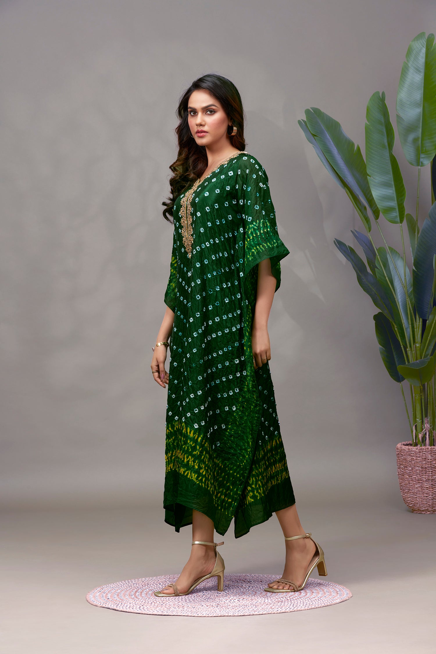 Bandhani Kaftan in Bottle Green Color