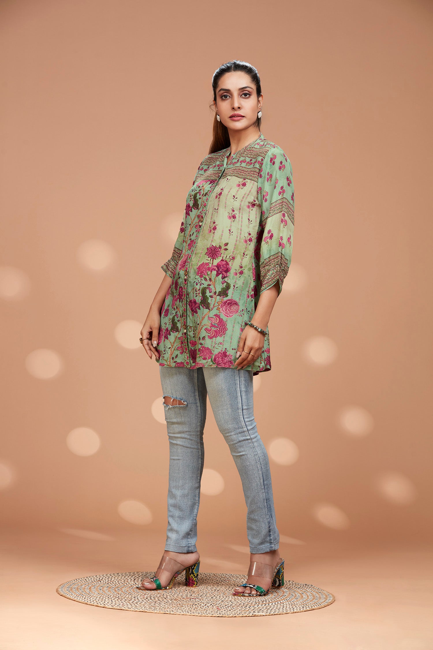 Crepe Floral Shirt with Narrow Cuff