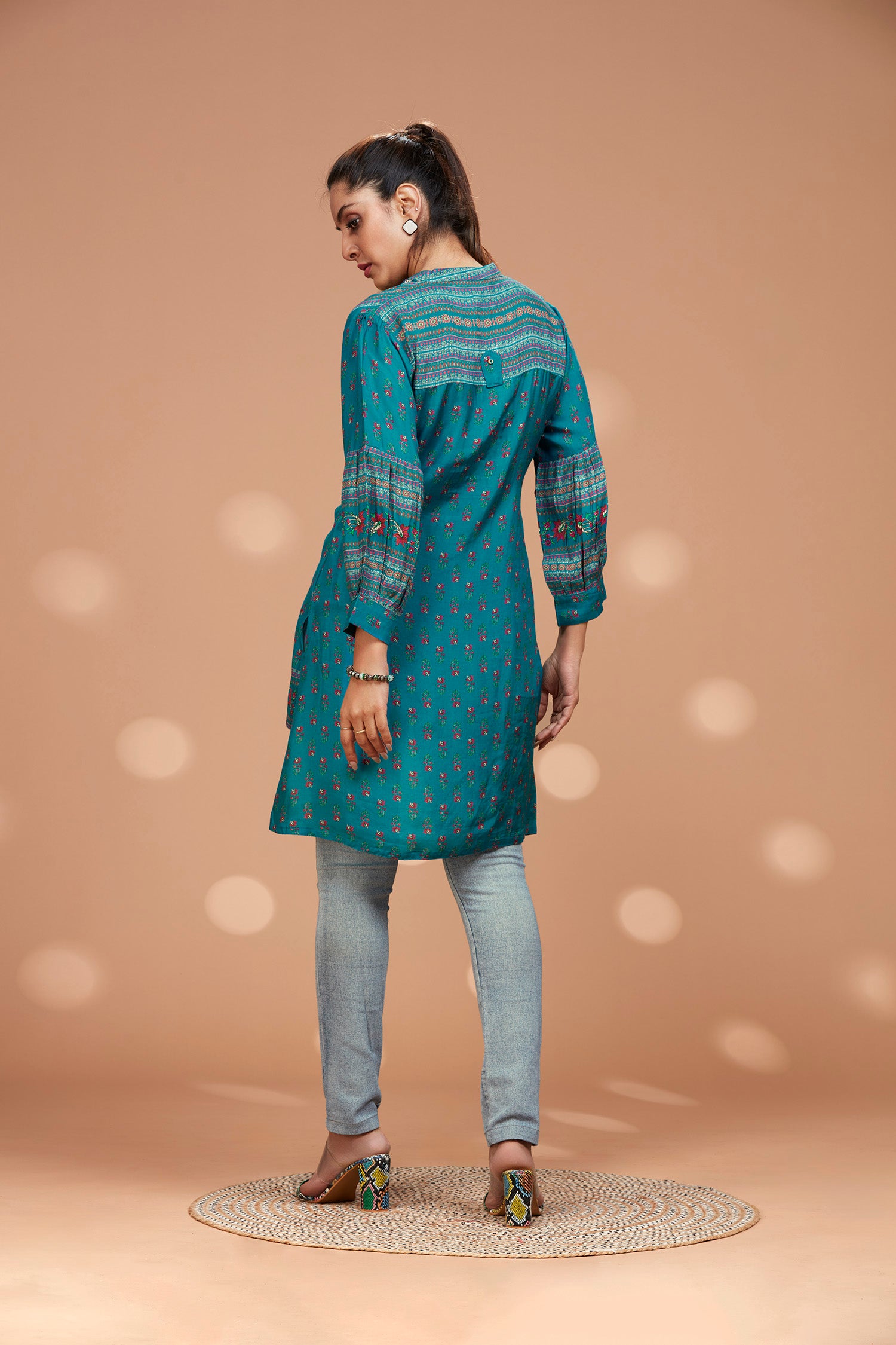 Muslin High-Low Hem Kurti