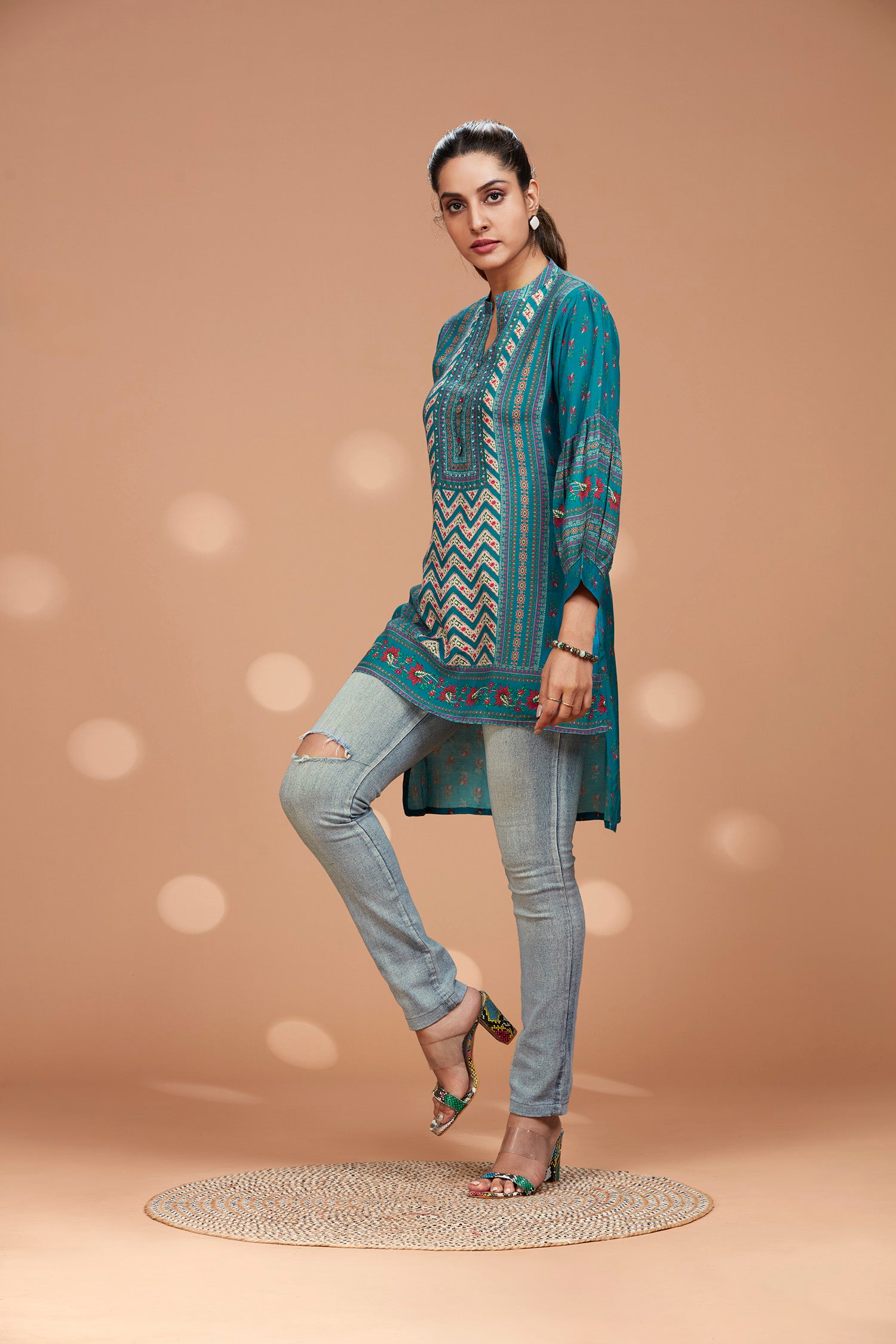 Muslin High-Low Hem Kurti