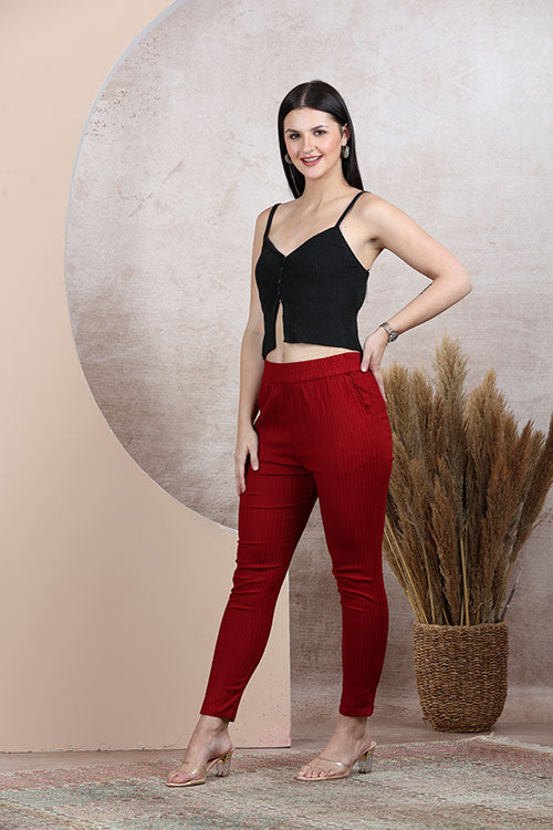 Red Lycra Leggings With Fine Lines 2 - Freyaa