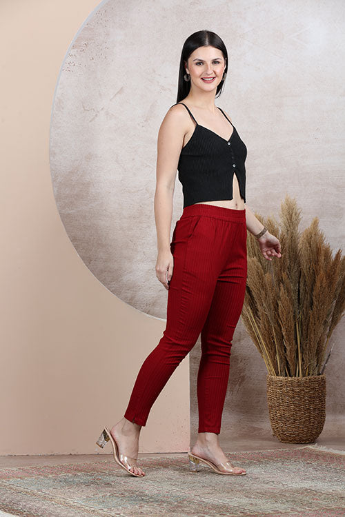 Red Lycra Leggings With Fine Lines 1 - Freyaa