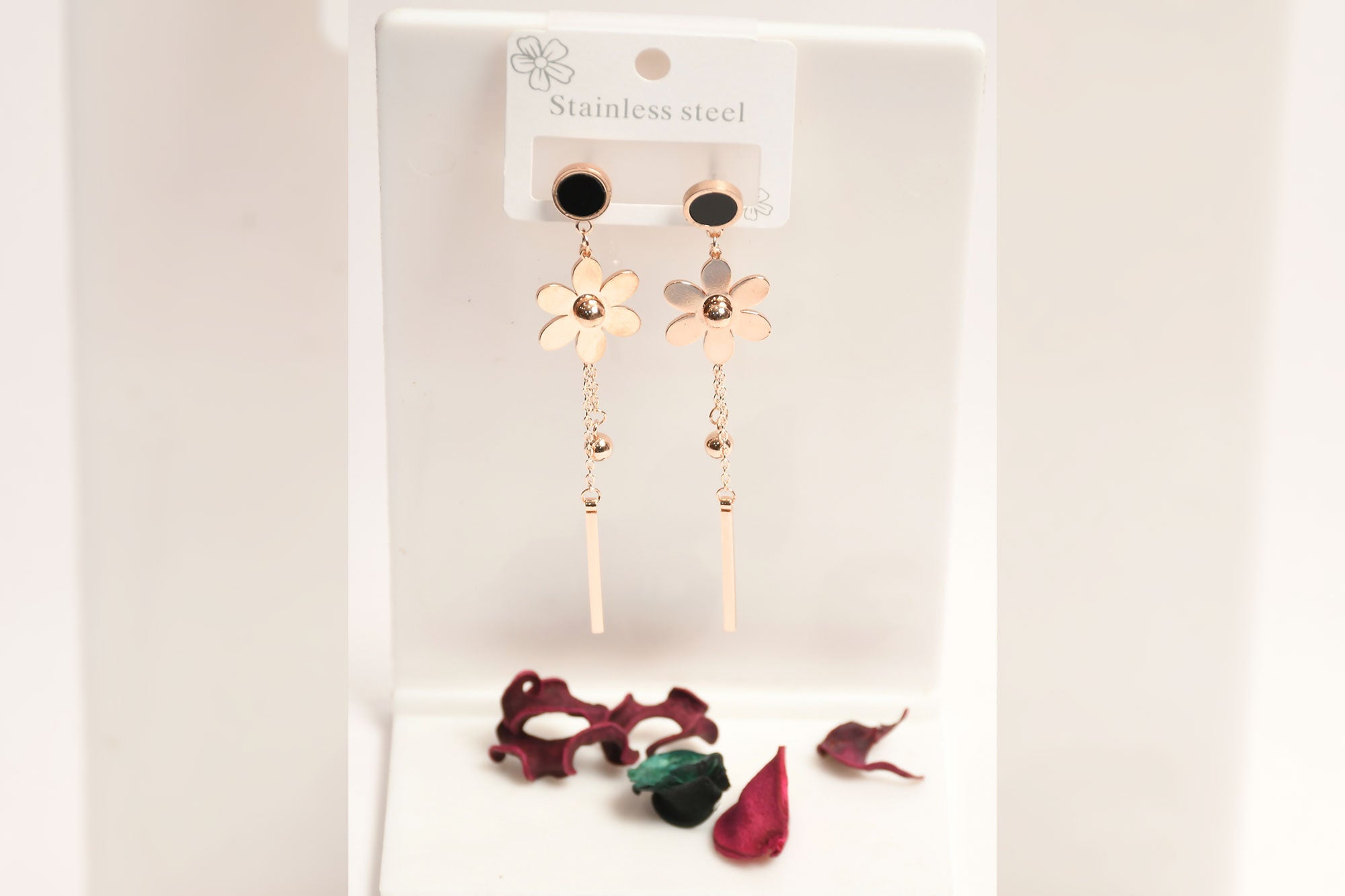 Black Rose gold long earrings with Round shape Flower