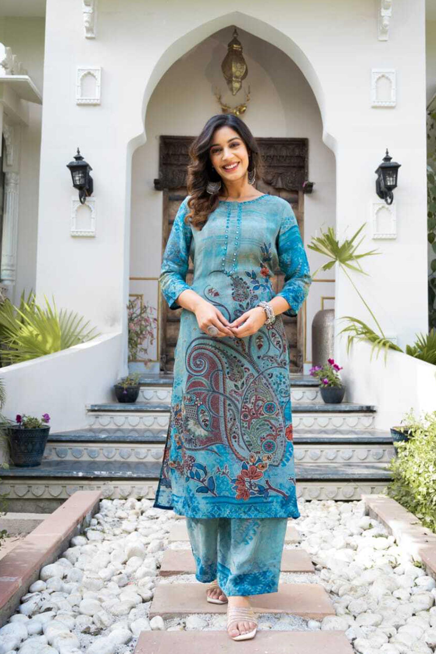 Three - Piece Paisley Print Kurta Pant Set 3 - Freyaa