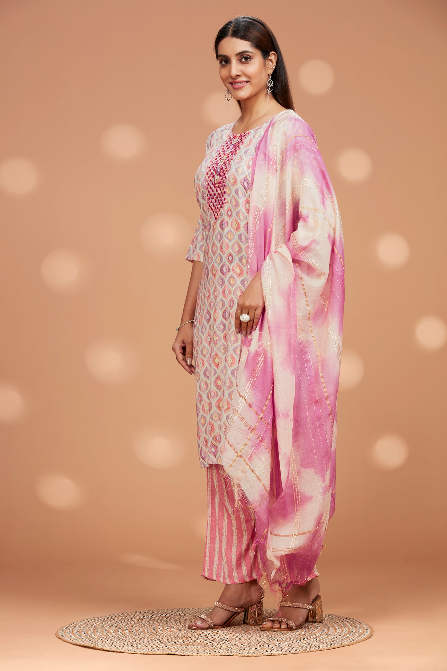 Printed Straight fit Embroidered Kurta with Palazzo Pant & Tie-die Duppatta - Pink