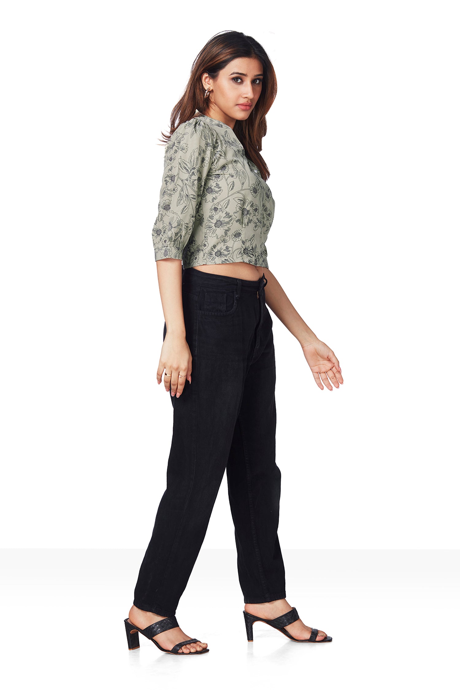 Printed Crop Top with Central Broach