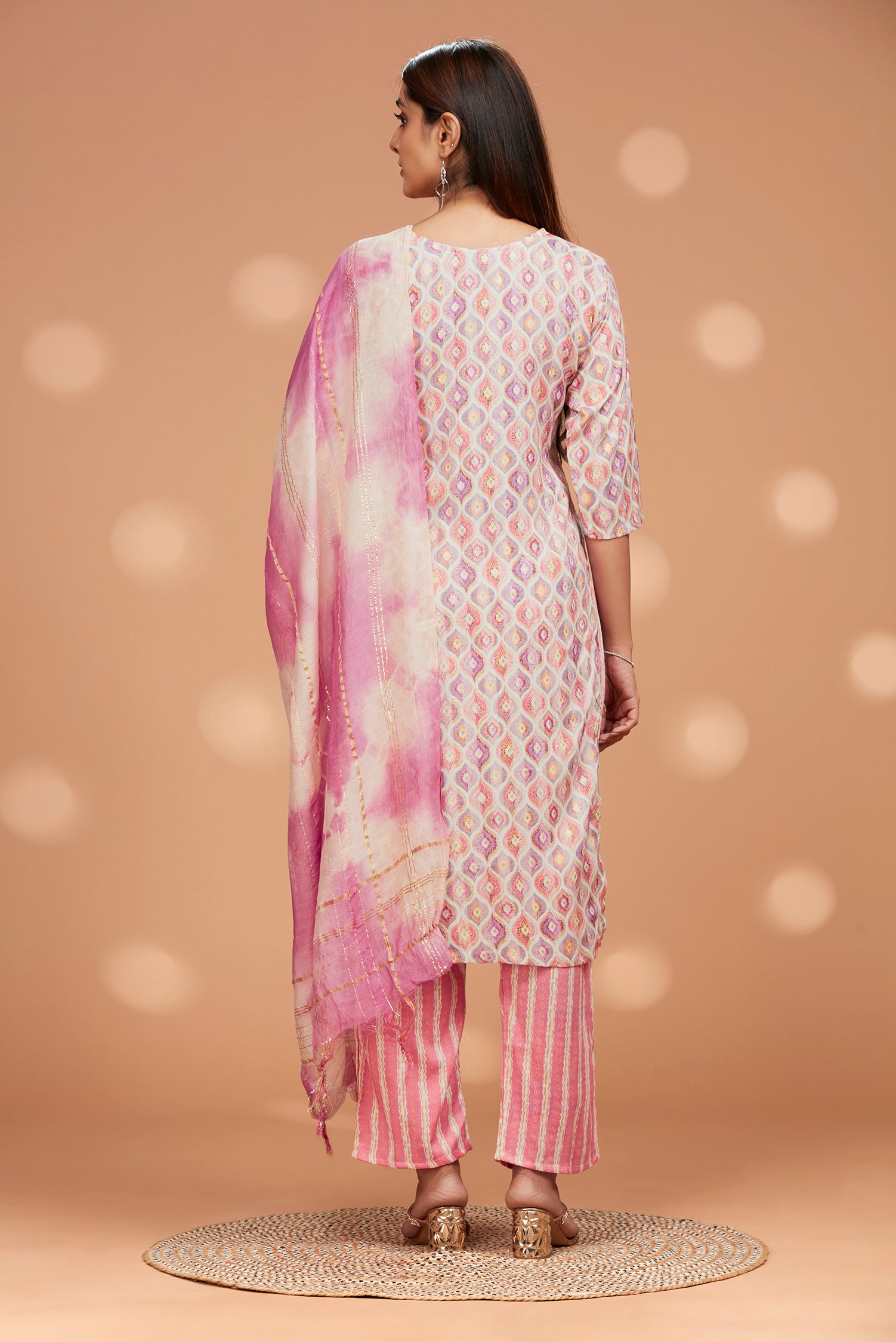 Printed Straight fit Embroidered Kurta with Palazzo Pant & Tie-die Duppatta - Pink