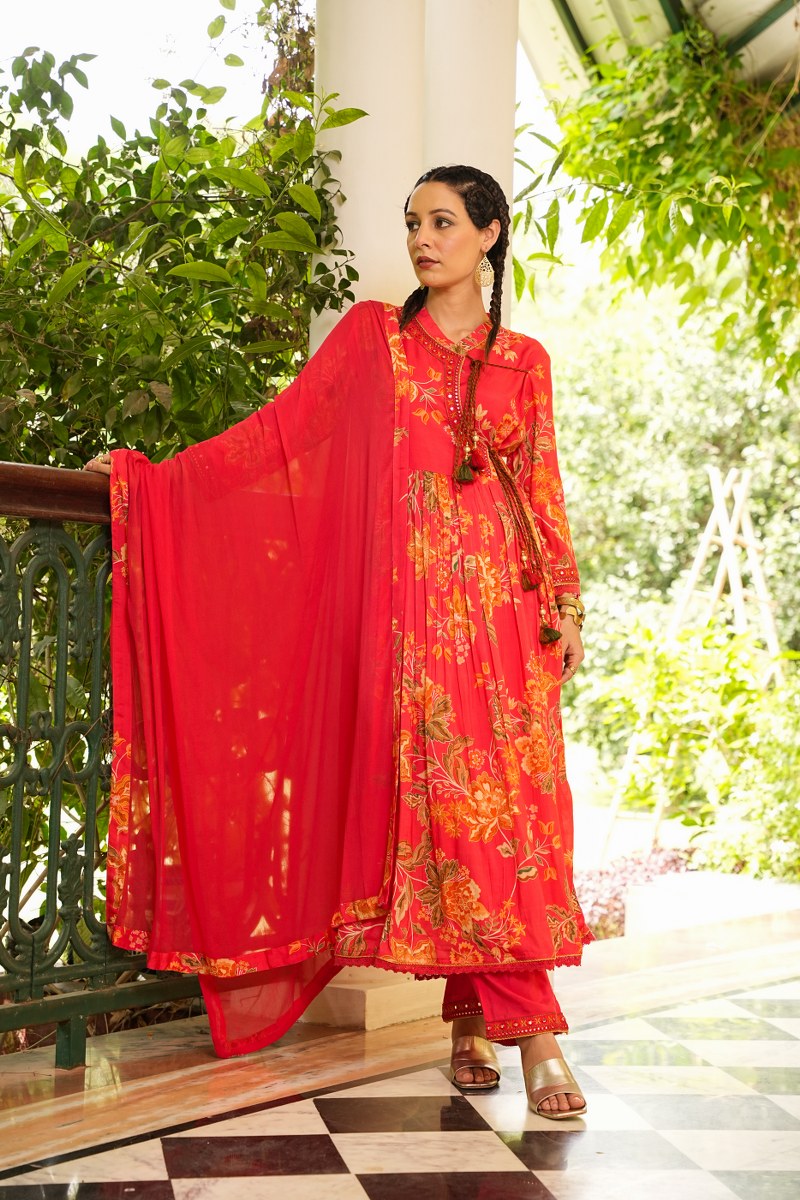 Red Anarkali Kurta Set - Freyaa