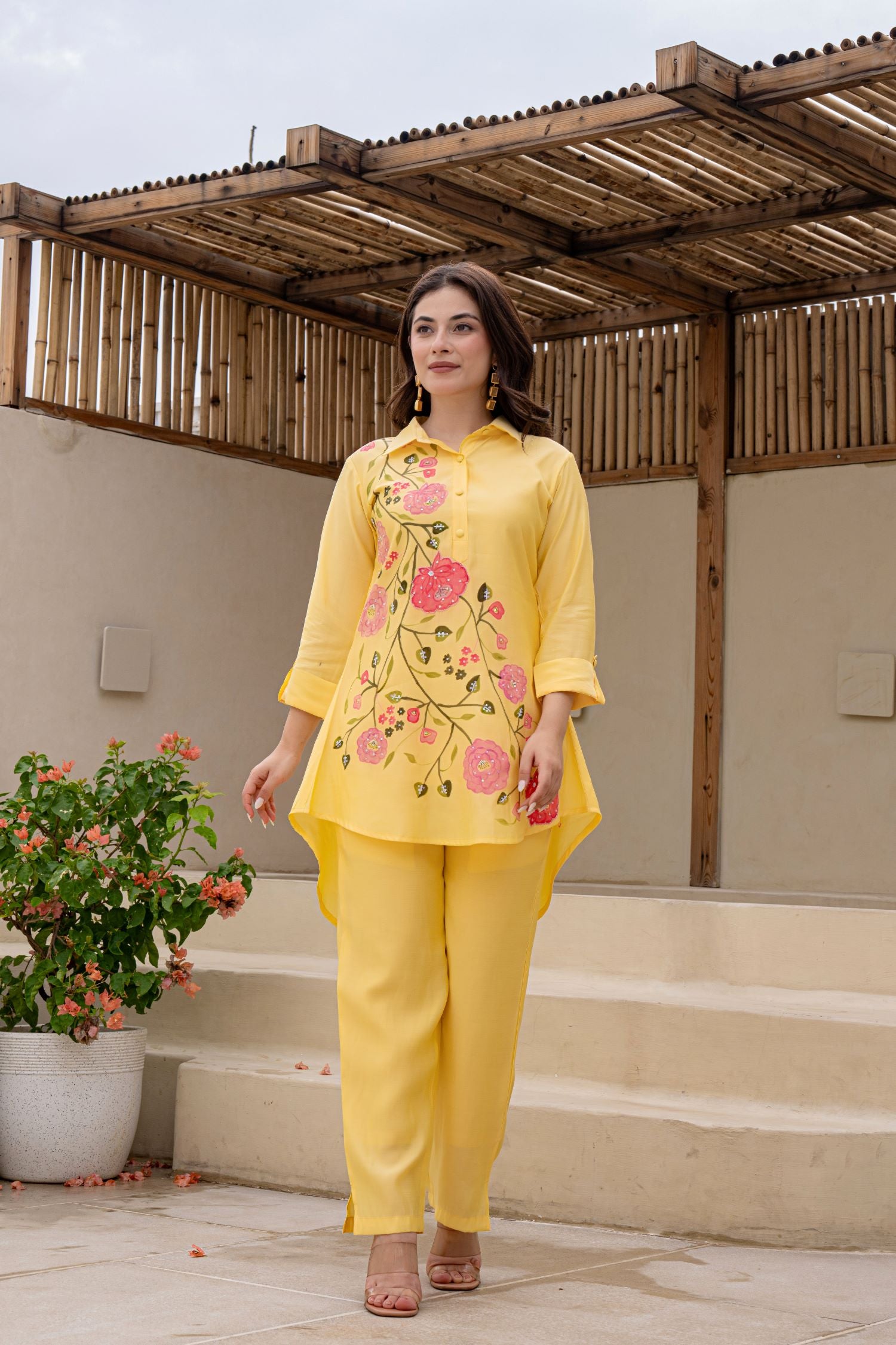 YELLOW BRUSH PRINT FLORAL SHIRT COLLAR CO-ORD SET