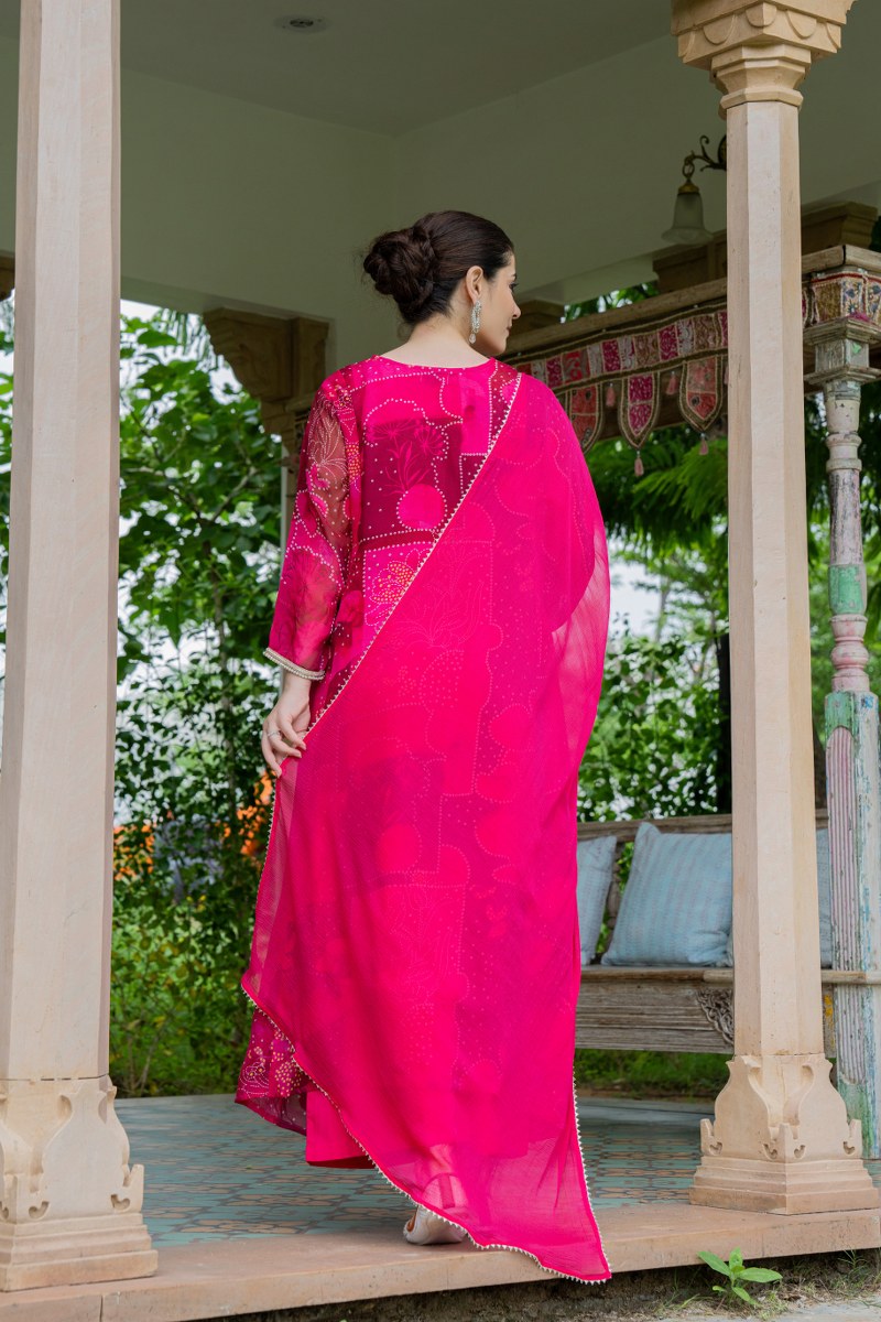 Elegant Red- Pink A-Line Kurta Set With Embroidered V-Neck And Abstract Floral Print