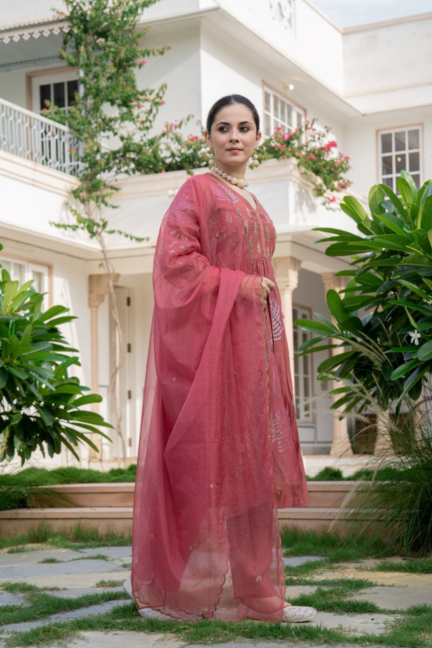 ROSE PINK FLORAL EMBROIDERED STRAIGHT KURTA SUIT WITH DUPATTA