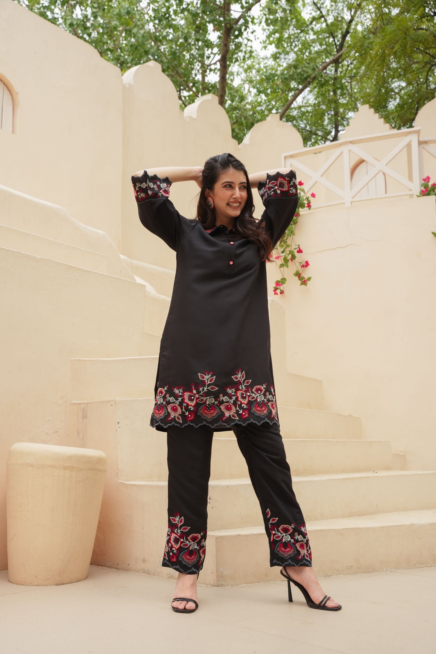 FLORAL EMBROIDERED SHIRT COLLAR BLACK KURTA  WITH STRAIGHT PANTS SET