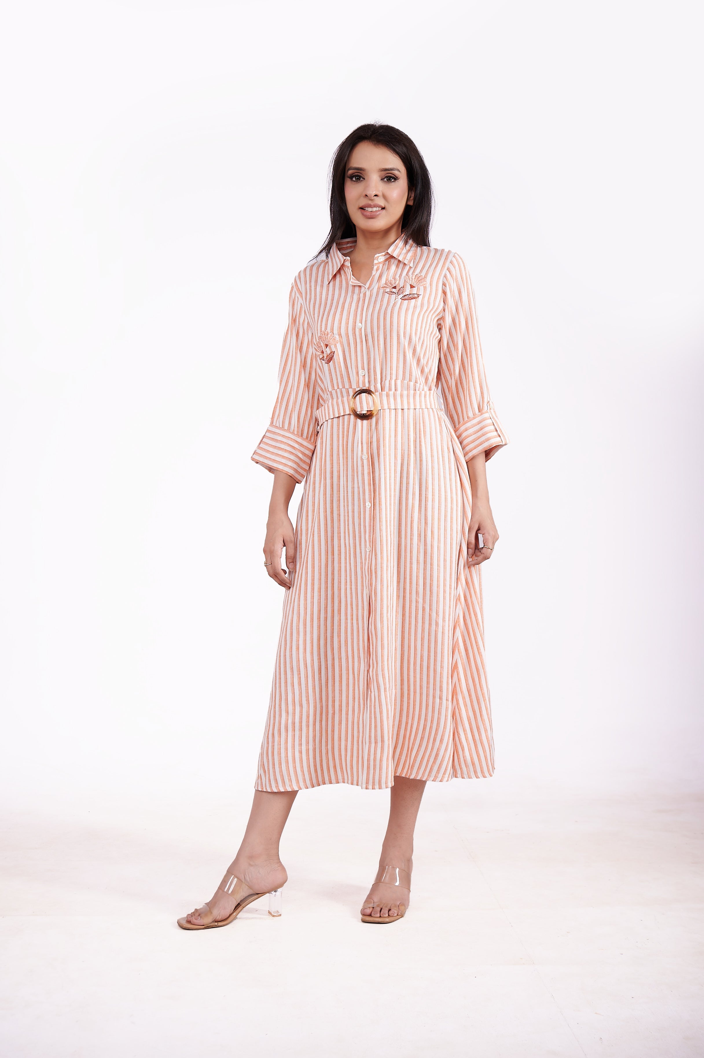 Midi Dress With Front Button And a Belt 2 - Freyaa